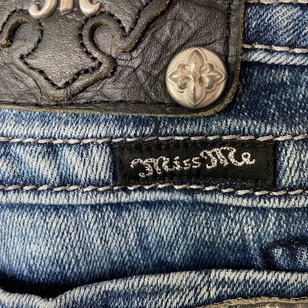 Miss Me Embellished Low Rise Boot Cut Jeans - Women's Size 28 - Picture 4 of 5